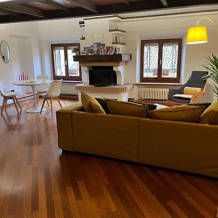 Loft Albinelli Lägenhet Modena Exteriör bild